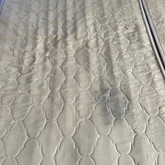 シングルマットレスの画像