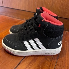 Adidas キッズ　スニーカー　サイズ17.5cmの画像