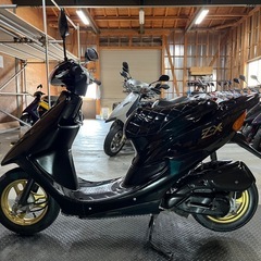 ホンダ ライブDIO アンダーネオンの画像