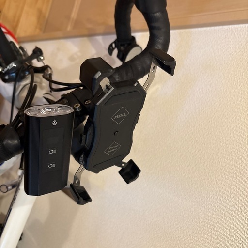 ロードバイク　NEST アルミフレーム