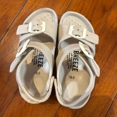 キッズ　サンダル　18cmの画像