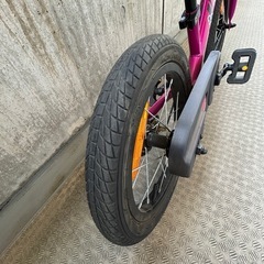 ストライダー14x ペダルバイクの画像