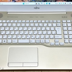 美品 富士通 格安 ゴールド ノートPC 500GB SSD Office2024 初心者向け Windows11 の画像