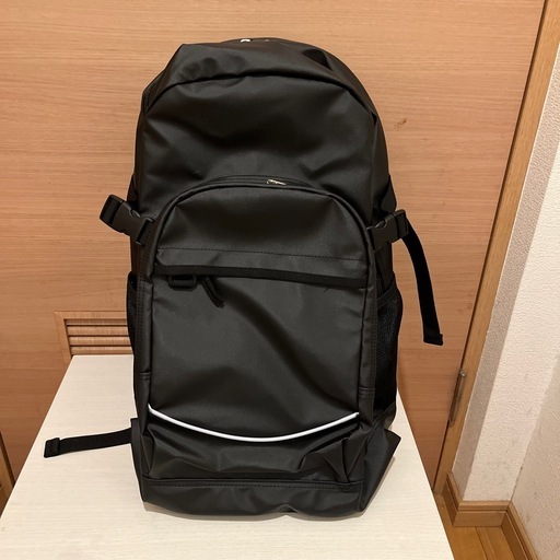 リュック　新品未使用　高校生　中学生　黒　ブラック　
