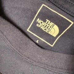 試着のみTHENORTHFACEネイビーTシャツの画像