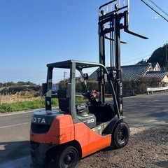 トヨタ サイドシフト 2t ディー ゼル AT 2014年式　荷重20000Kg 揚高 3000mm GENEO20 8FDL20 運搬 建機 オートマ フォークリフト 積載 リフト　宮崎の画像