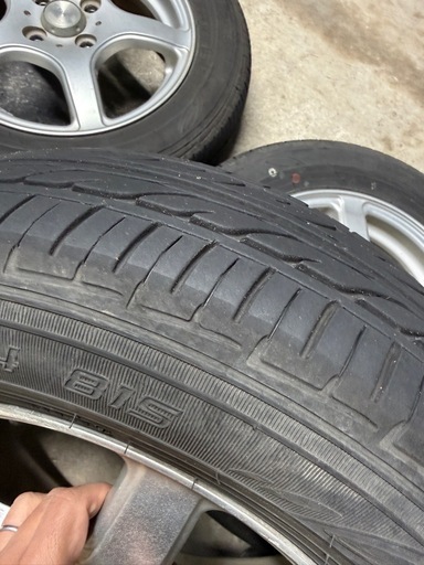 夏タイヤ165/70R14
