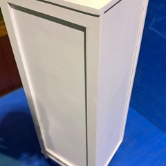 キャビネット  白色    9段の画像