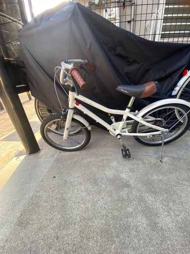 完売　子供自転車　18インチ　 KhodaaBloom asson 　