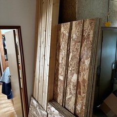 2x4アジャスター　osbボード　断熱材　diyの画像