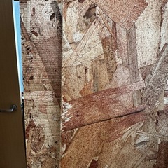 2x4アジャスター　osbボード　断熱材　diyの画像