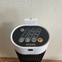 縦型扇風機の画像