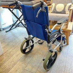 ノーパンクタイヤ 車椅子 介助用 アルミフレーム 折りたたみ式コンパクト ケアテックジャパン ★買取帝国 志木店の画像