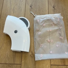 くま型　折りたたみ　補助便座の画像