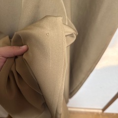 ベージュのサロペット（オールインワン）の画像