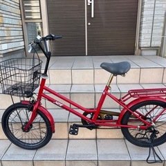 おしゃれな低重心20インチ軽快車の画像