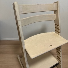ストッケ　トリップトラップ　椅子の画像