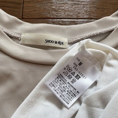 🌸トップス　ベージュ　Mの画像