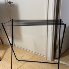 天馬(Tenma) どんなインテリアにもなじみやすいシックなデザインの物干し 洗濯 室内 部屋干し ブラック物干し バスタオルスタンド 幅70×奥行30×高さ71cm PSBK-02の画像