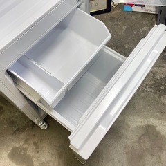 💥激安💥動作確認済み✅🚚自社配送🚚🏅保証付き🏅　高年式2023年　AQUA 2ドア冷蔵庫　容量　135L AQRｰ14E2(W)の画像