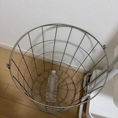 収納ワゴンの画像