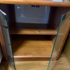 木製リビングボードの画像