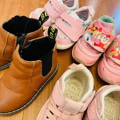 【お取引中】子ども用　キッズ　靴　シューズ【セット】の画像