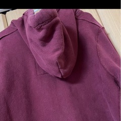 Abercrombie &Fitch バーガンディ　パーカー　mediumの画像