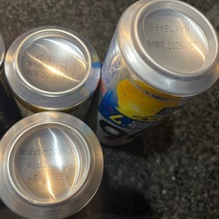 缶ビールの画像