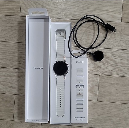 超美品SAMSUNG GALAXY WATCH7 40MM