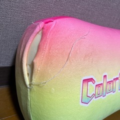 カラフルピーチクッションの画像