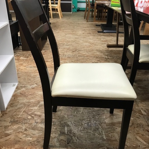 ジャングルジャングル貝塚店　ダイニングセット　4人用　茶色　ダークブラウン　木　木目　イス　テーブル　机　チェア　オシャレ　コンパクト