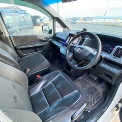 車検長期ホンダステップワゴン4WDの画像