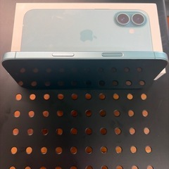 【美品】iPhone 16 無印　256GB 残量90% ティール SIMフリーの画像