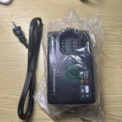 新品未使用/全電圧対応】Snap-on スナップオン 充電器 CTC772A (100V-240V可)