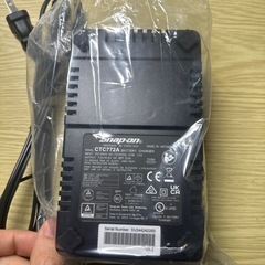 新品未使用/全電圧対応】Snap-on スナップオン 充電器 CTC772A (100V-240V可)の画像