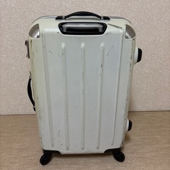 キャリーケースの画像