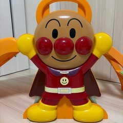 アンパンマン滑り台の画像