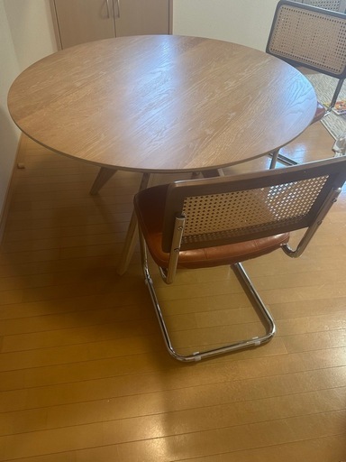 【美品/最終値下げ?】ダイニングテーブル丸型  4人
