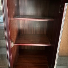 飾り棚　レトロ　ガラス扉キャビネット　収納の画像