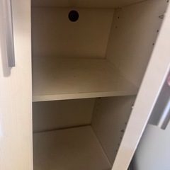 【美品】シンプルで使いやすい白のシューズラック（靴箱）の画像