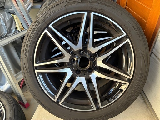 ベンツVクラス W447 AMG純正19インチホイール&タイヤ