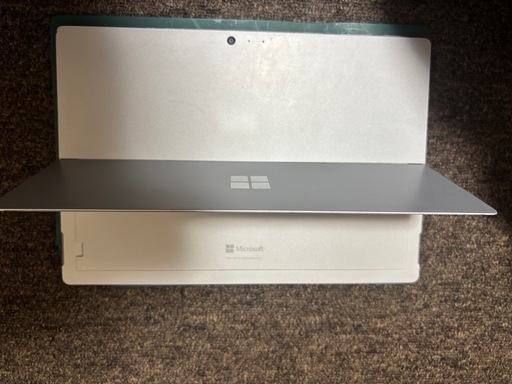 サーフェイス　タブレットパソコン
