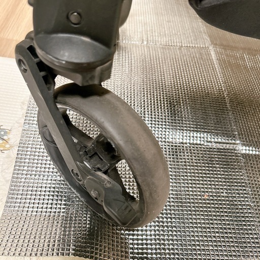 【美品】コンビ ホワイトレーベル スゴカルS エッグショック JA【限定色】