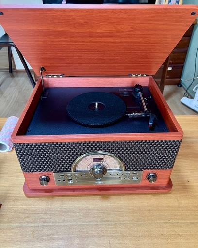 ion オールインワンレコードプレーヤー　LP カセット ラジオ CD Bluetooth 
