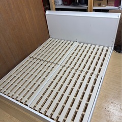 C1927 クイーンベッドフレームの画像