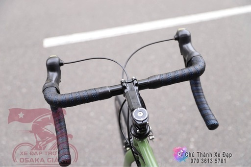 中古自転車　ロードバイク