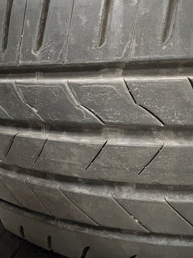 中古 タイヤ　4本　ブリヂストン　225/65R17 4本セット　 ブリヂストン　アレンザ　001 夏用　BRIDGESTONE ALENZA BRIDGESTONE（ブリヂストン） 中古タイヤ サマータイヤ 4本セット225