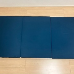 ＜取引中＞【美品】三つ折りマットレスシングルサイズの画像