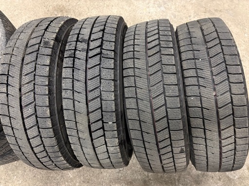 2025年製 最新モデル BS WZ-1 155/65R13 4本 冬タイヤ中古 9分山 軽自動車 ライフワゴンRなどに